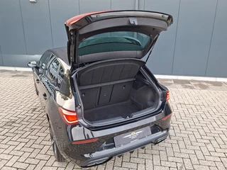 Cupra Leon 1.5 eTSI Business Intense AUT.* Navigatiesysteem * Elektrische stoelen met memory * Parkeercamera * / 20