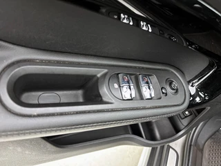 Mini Countryman 1.5 Cooper S E ALL4 Chili Automaat | Cruise Control | Stoelverwarming | Navigatie | Leder | Panoramadak / 31