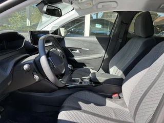 Peugeot 208 1.2T 100pk Allure / 10
