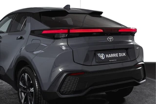 Toyota C-HR 1.8 Hybrid 140 Dynamic  | Dig. Cockpit | Adapt. Cruise | Winterpakket | PDC | Camera | NAV + App. Connect | ECC | DAB | LM 18" | 2989 / 47