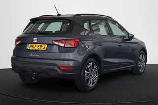 SEAT Arona 1.0 TSI Style Business Connect Automaat Trekhaak Stoelverwarming Virtual LED / 4