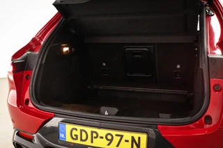 Alfa Romeo Tonale 1.5T Hybrid Edizione Speciale | LEDER / WINTER- PACK | STOELVENTILATIE | STUURVERWARMING | HARMAN  KARDON | 19" / 16