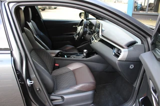 Toyota C-HR 1.8 HYBRID PREMIUM Stoel/stuurverwarming , Afn. Trekhaak / led. / 20