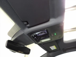Volkswagen Golf 1.5 eTSI 130pk 7-DSG R-line / 43
