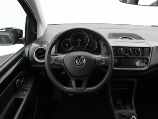 Volkswagen Up! 1.0 | Airco | Elektrische ramen | Bleutooth | DAB | 47.707 Km !! / 25