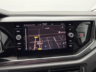 Volkswagen Polo 1.0 TSI Highline Business R-Line Panoramadak | Full-Led | Camera | ClimaTronic | Beats Audio / 16