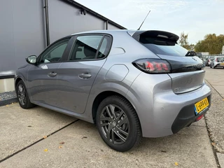 Peugeot 208 1.2 PureTech Blue Lease Active vol opties BTW incl. / 13