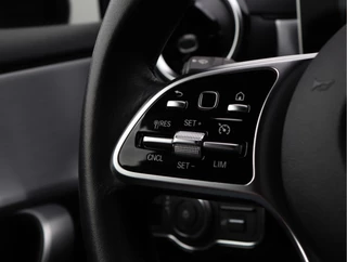 Mercedes-Benz A-Klasse 220 Launch Edition  | Widescreen | Camera | Org. NL / 31