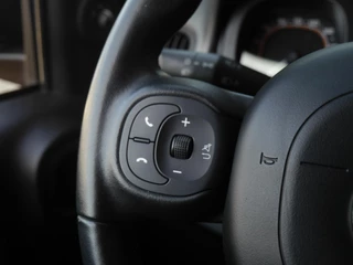 Fiat Panda 0.9 TwinAir Lounge | Mistlampen | Airco | Bluetooth | Elektrische ramen | Elektrisch verstelbare buitenspiegels / 19