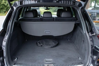 Porsche Cayenne 3.0 S E-Hybrid Platinum Edition Pano|Stoelverwarming|Bose| / 53
