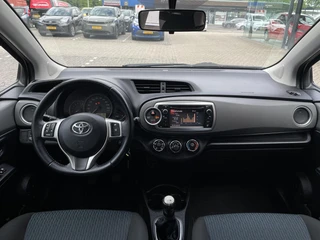 Toyota Yaris ASPIRATION 5-DEURS 1E EIGENAAR AIRCO DEALERONDERHOUDEN / 5