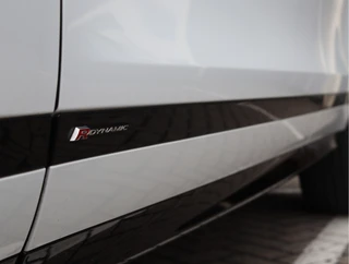 Land Rover Range Rover Evoque P300e R-Dynamic HSE  | Pano | 360 Camera / 14