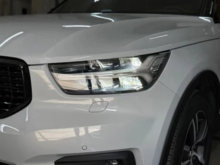 Volvo XC40 1.5 T3 R-Design | Pano | Winterpakket | Elektr voorstoelen+memory | Camera | Carplay / 13