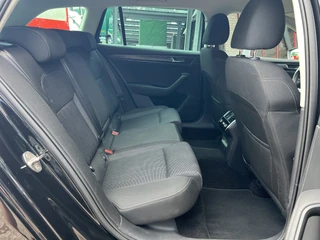 Škoda Superb Combi 1.5 TSI ACT Business Edition Plus  | Trekhaak | ACC | Carplay | Navi | Stoel/Stuurverw. | Sfeer | / 39