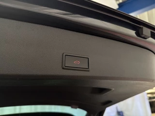 Seat Ateca 1.5 TSI 150pk FR Business Intense LED 360 Camera Navigatie App-Connect / 17