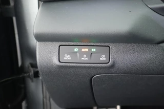 Volkswagen T-Roc 1.5 eTsi 150pk DSG R-Line First Edition Trekhaak Camera Keyless Stoelverwarming Virtual Cockpit Carplay / 15
