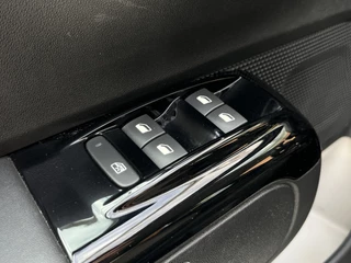 Citroën C3 PureTech 110 EAT6 Automaat Shine  Carplay/Android Auto | Camera achter | Cruise Control | Climate Control | . / 23