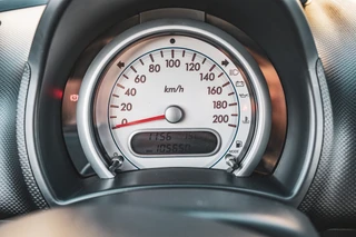 Suzuki Splash 1.0 VVT Exclusive EASSS / 23
