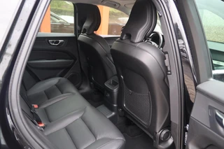 Volvo XC60 T6 Recharge AWD Inscription | Stoelverwarming | Trekhaak | Parkeercamera | Panoramadak | Pilot Assist |  BLIS  | Leder | Keyless / 27
