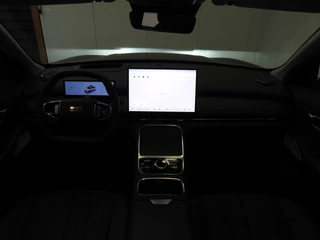 Geely Starray EM-i 1.5 Max+ PHEV 138KM ELEKTRISCH BEREIK/LEER/SCHUIFDAK/19"LMV! / 6