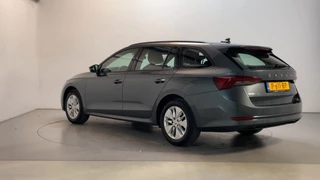 Skoda Octavia Combi 1.0 e-TSI DSG Business Edition Parkeersensoren Navigatie App-Connect DAB+ / 7
