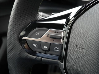 Peugeot 308 1.2 Hybrid 136 e-DCS6 GT | Demo | Automaat | Keyless entry & start | Led verlichting | 18 inch Lichtmetalen velgen | Navigatie | Adaptive cruise control | Rondom camera | Regensensor / 16