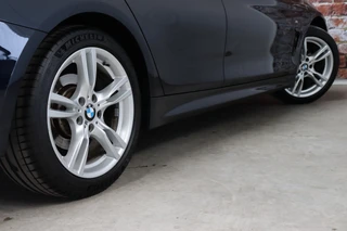 BMW 4 Serie Gran Coupé 420i Executive M Sport Pakket Automaat  / Navigatie / Trekhaak / Xenon / Parkeersensoren / 18 Inch / Climate Control / Bluetooth / Shadow Line / Lichtpakket / Cruise Control / 7
