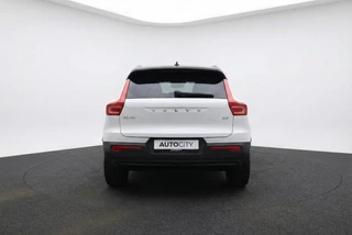 Volvo XC40 2.0 B4 MHEV R-Design Leder l 360° Camera l Harman l Adaptive l VOL OPT / 5