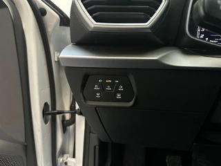Seat Leon 1.0 TSI FR Business Intense Camera Virtual Cockpit Stoelverwarming Navigatie / 25