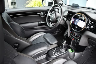MINI Cooper S Cabrio Mini 2.0  JCW-pack ACC HUD H/K Carplay Camera Black-pack DDC / 52