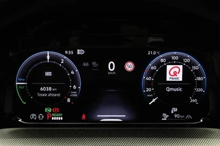 Volkswagen Golf 1.5 eHybrid GTE | LEDER | PANORAMADAK | HEAD UP | STOELVENTILATIE | STUURVERWARMING | TREKHAAK | 18" / 6
