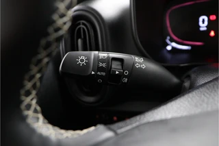 Kia Picanto 1.0 DPI DynamicLine  - Camera - Airco - AppleCarplay - Android Auto - Fabrieksgarantie tot 05-2032 / 23