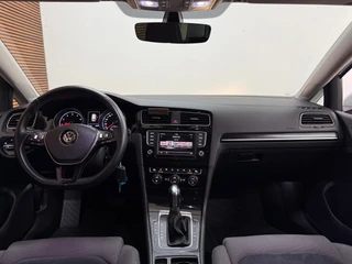 Volkswagen Golf Variant 1.4 TSI R-line | 150pk | DSG Camera | Licht+Zicht | Ambient | Winter Pakket / 14