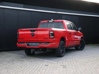 Dodge Ram 1500 5.7 V8 4x4 Crew Cab Laramie | LPG | H&K | LEDER | MEMORY | PANO | LUCHTVERING | TREKHAAK | STOELVERK. | 360° CAMERA | CAMERA | NAVI | CRUISE | / 4