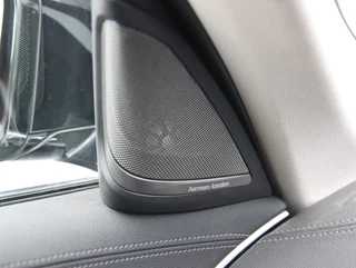 BMW 5-serie Touring 530e Luxury Line | SOH 91% | LASER LED | H&K audio / 18