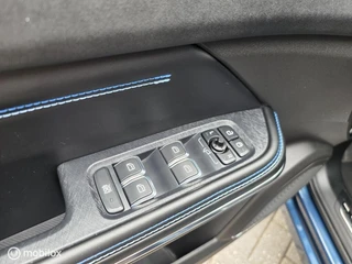 Lynk & Co 01 - 1.5 261PK Plug-in Hybrid, Pano, 360 Camera , Apple Carplay✅NL AUTO / 44