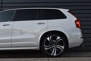 Volvo XC90 2.0 T8 Recharge AWD R-Design  | Panorama | Bowers&Wilkins | Trekhaak | Luchtvering | 22'' Wielen | ACC | Head- Up | / 40