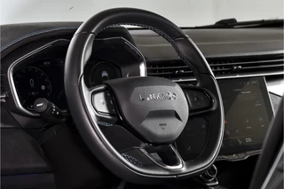 Lynk & Co 01 1.5 PHEV 261PK MY22  | Afn. Trekhaak | 360 Camera | S/K-panodak | Adapt. Cruise | Memory | Elek. klep | LM 20" | 3046 / 15