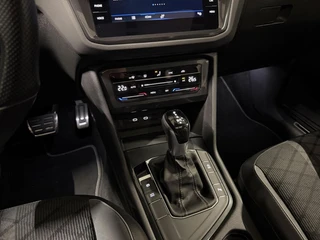 Volkswagen Tiguan 1.5 TSI R-Line Pano Virtual Harman Kardon / 16