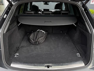 Audi Q5 50 TFSI e S-Line edition Competition | 98% SOH | Panoramadak | Nappa-Leder| Matrix-LED | 360 Camera | Stoelverwarming / 44