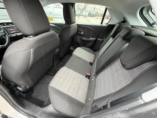 Opel CORSA 1.2 Elegance navi / stoelverwarming / 11