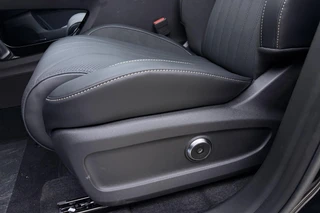 Jaecoo 8 1.5 SHS-P Exclusive 7p Plug-in Hybride | Lederen bekleding | 1600 KG trekgewicht | Stuur- en stoelverwarming | Elektrische achterklep | Schuif-/ kanteldak / 23