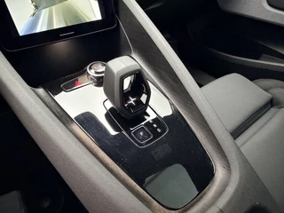 Polestar 2 Long Range Dual Motor Launch Edition 78kWh SOH 92,8% | Trekhaak | Panoramadak | 360° Camera | Harman/Kardon / 21