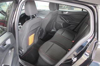 Ford Focus Wagon 1.0 EcoBoost Hybrid ST Line X  | Trekhaak | BLIS | Winterpack | Adaptieve cruise / 23