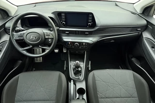 Hyundai Bayon 1.0 T-GDI 100pk Comfort | Navigatie via APP | Airco | Camera | Cruise control | Lichtmetalen velgen | Parkeersensoren / 32