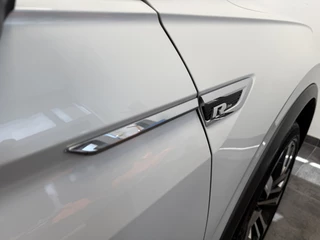 Volkswagen Tiguan 2.0 TSI 4Motion Highline  360 Camera Virtual Cockpit Memory Pano Leder / 4