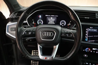 Audi Q3 Sportback 45 TFSIe 245pk S Edition S-Line LED Camera Keyless Navigatie Stoelverwarming / 19