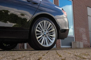 BMW 3-serie 316i Executive | Luxury Line | Sportstuur | Cruise control | Sportstoelen | Stoelverwarming | Climate control | Navigatie | Bluetooth | Regensensor | Lichtpakket | 18 inch | PDC / 39