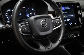 Volvo XC40 2.0 T4 | PANORAMADAK | BLIS | DAB | APPLE | ON CALL | 20" / 33