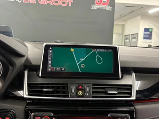 BMW 2-serie Active Tourer 218i High Executive/ NL auto/ Afneembare trekhaak/ Achteruitrijcamera / 23